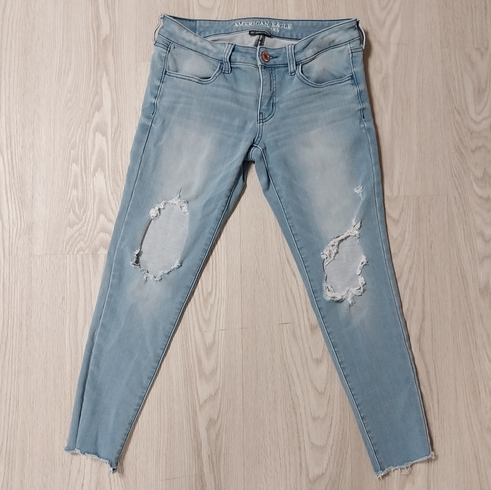 American Eagle Outfitters Light Wash Jeans, Ripped, 8 Short